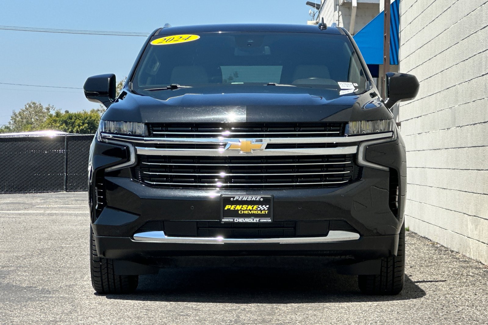 Used 2024 Chevrolet Tahoe LT AWD/4WD image 9