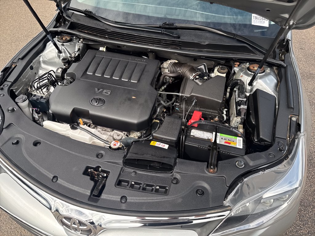 Used 2016 Toyota Avalon XLE Premium FWD image 47