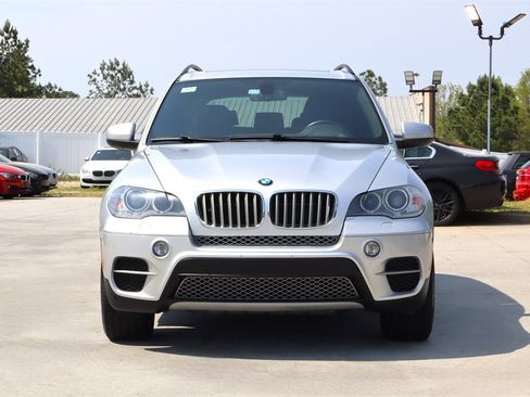 Used 2013 BMW X5 xDrive50i image 2
