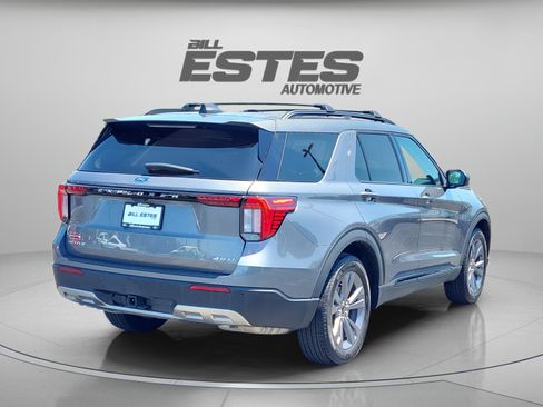 New 2026 Ford Explorer Active w/ Active Comfort Package AWD/4WD image 4