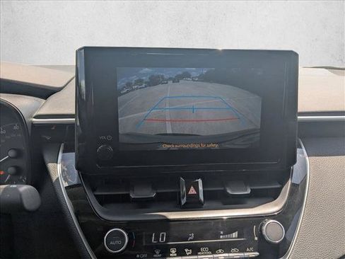 Used 2024 Toyota Corolla LE FWD image 13
