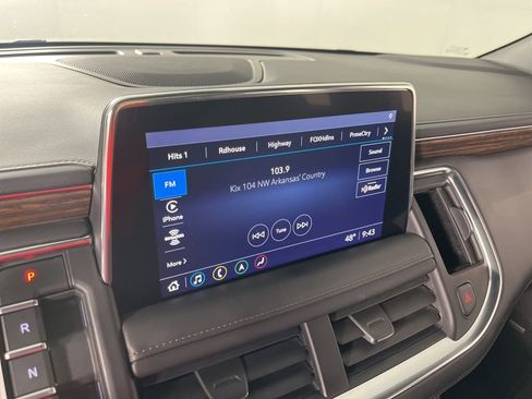 Used 2021 Chevrolet Tahoe High Country w/ Premium Package image 28