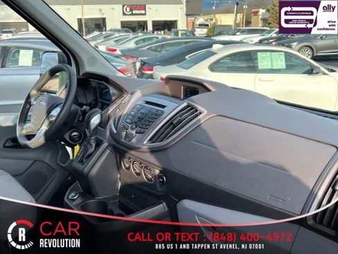Used 2019 Ford Transit 350 XLT image 36
