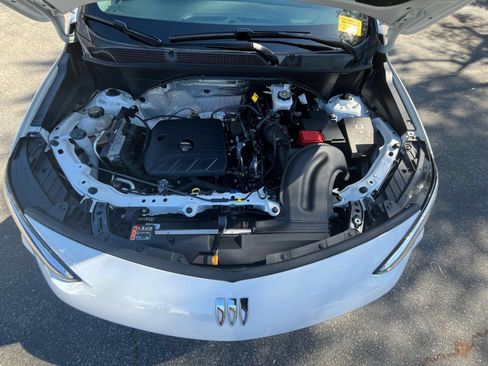 Used 2025 Buick Encore GX Preferred FWD image 29