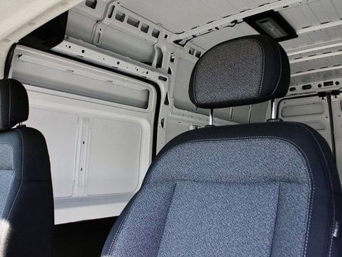 New 2024 RAM ProMaster 3500 w/ Quick Order Package 22G SLT image 14