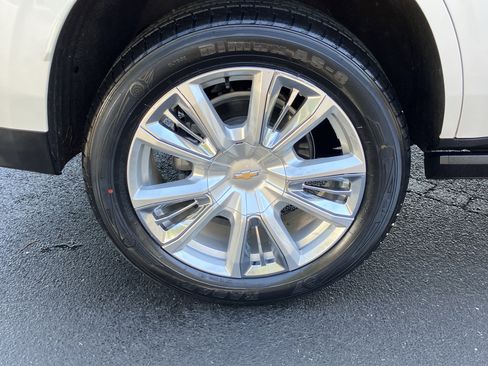 Used 2023 Chevrolet Tahoe High Country w/ Premium Package 2 image 13