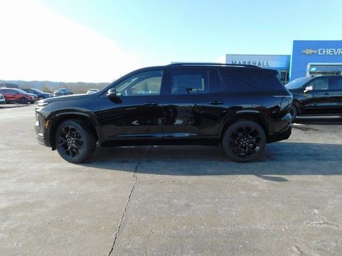 New 2026 Chevrolet Traverse RS w/ LPO, Illumination Package image 10