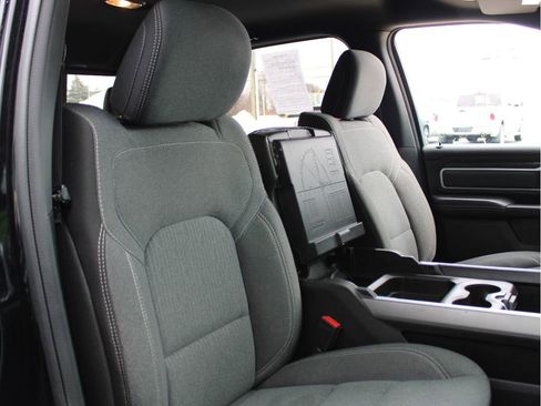 Certified 2022 RAM 1500 Big Horn image 25