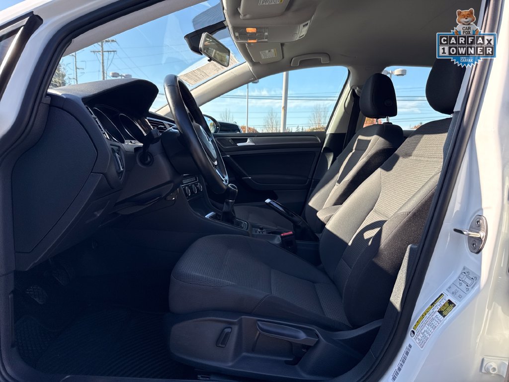 Used 2019 Volkswagen Golf S w/ Driver Assistance Package FWD image 12