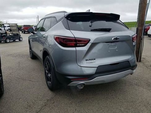 New 2026 Chevrolet Blazer LT w/ Midnight/Sport Edition FWD image 3