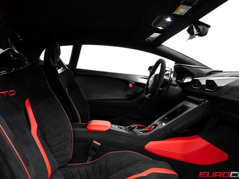 Used 2023 Lamborghini Huracan STO RWD image 41