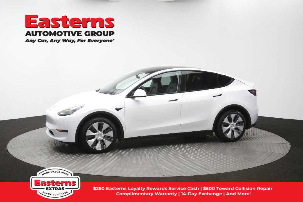 Used 2022 Tesla Model Y Long Range AWD/4WD image 56
