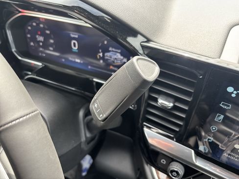 New 2026 Chevrolet Silverado 1500 LT image 19