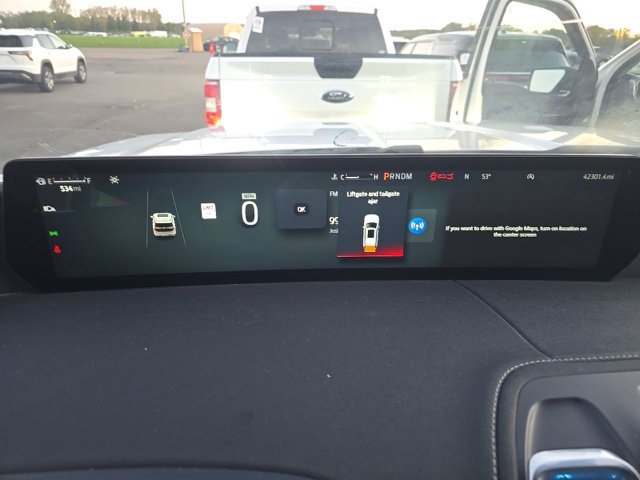 Used 2025 Ford Expedition Max Platinum AWD/4WD image 12