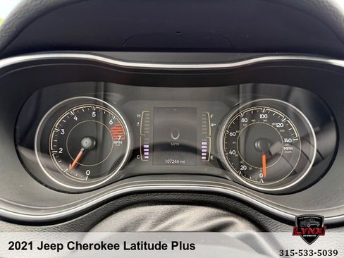 Used 2021 Jeep Cherokee Latitude Plus AWD/4WD image 50