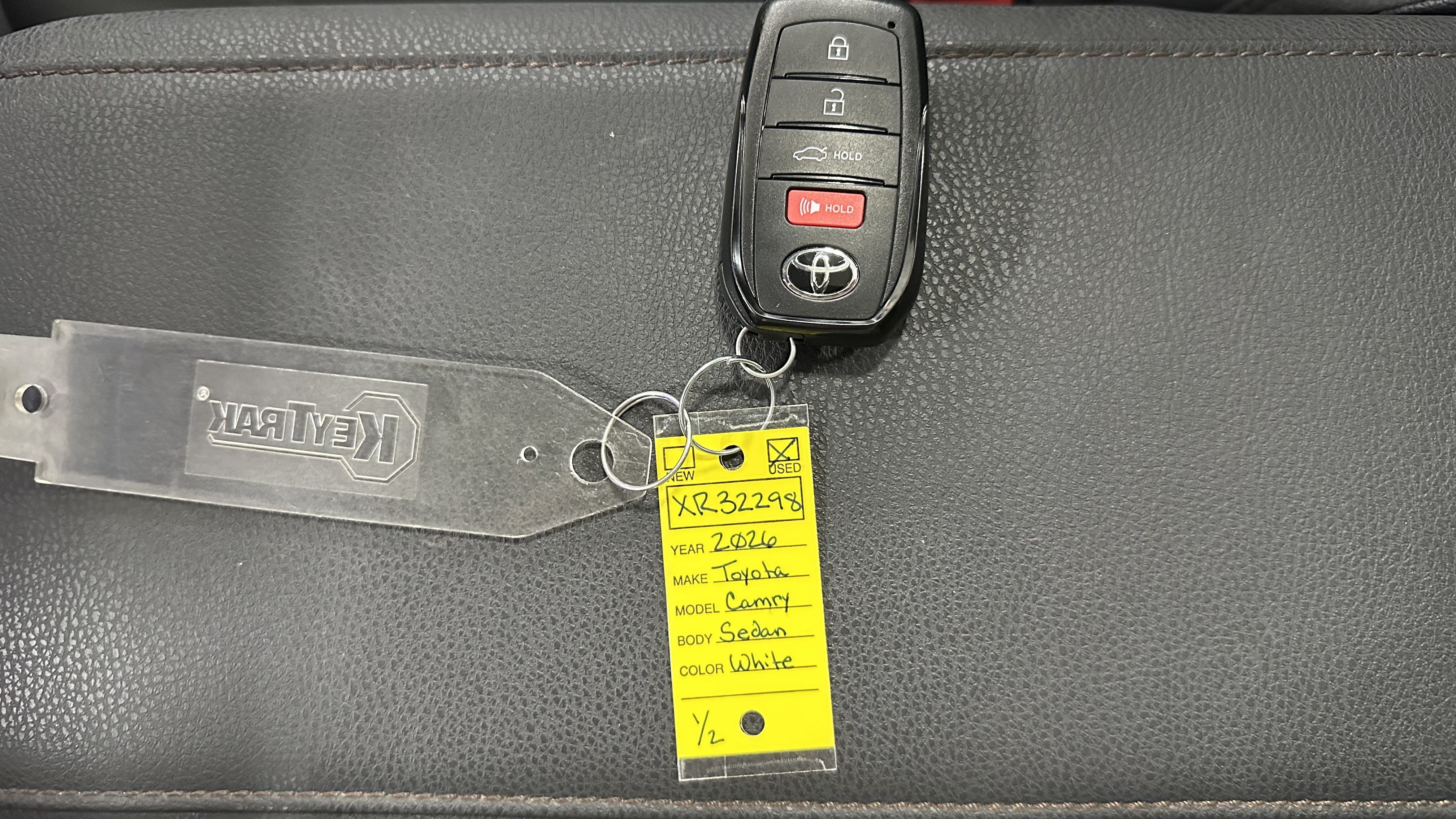 Used 2026 Toyota Camry XLE FWD image 35