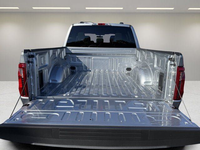 New 2026 Ford F150 XLT w/ XLT Chrome Appearance Package AWD/4WD image 7