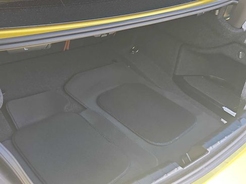Used 2019 BMW M4 Coupe w/ Competition Package RWD image 25