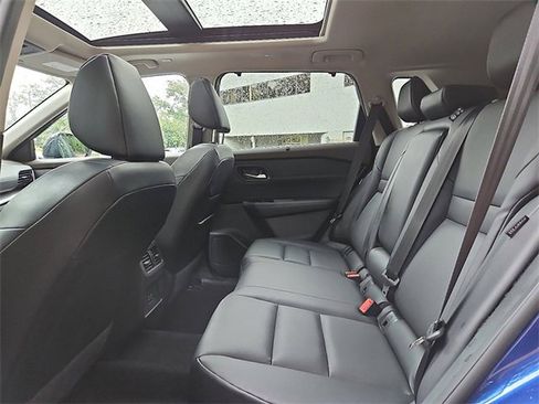 Certified 2023 Nissan Rogue SV w/ SV Premium Package image 10