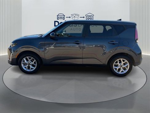 Used 2023 Kia Soul LX w/ Option Group 015 image 9