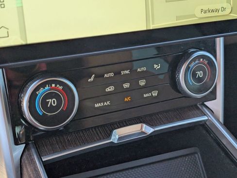 Used 2023 Land Rover Range Rover SE image 29