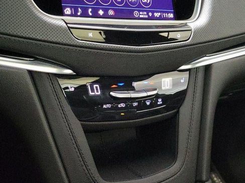 Certified 2023 Cadillac XT6 Luxury FWD image 26