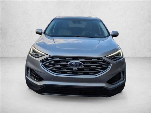 Used 2022 Ford Edge Titanium w/ Equipment Group 301A image 5