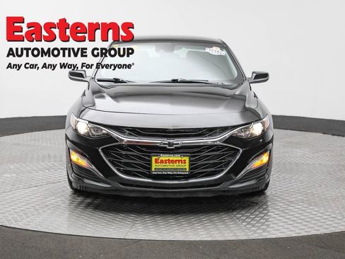 Used 2024 Chevrolet Malibu RS image 2