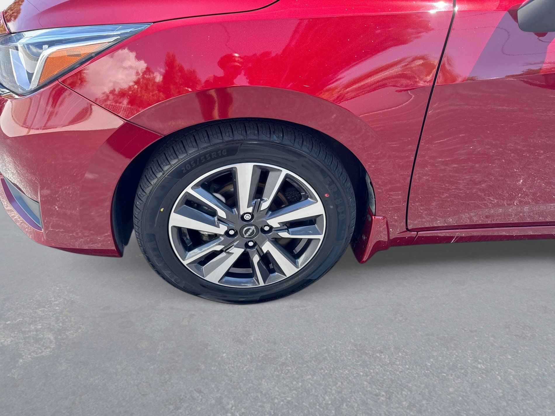 Used 2024 Nissan Versa SV w/ Trunk Package FWD image 11