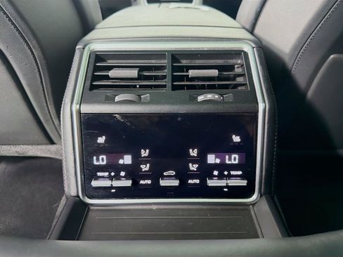 Certified 2023 Porsche Panamera Platinum Edition RWD image 23