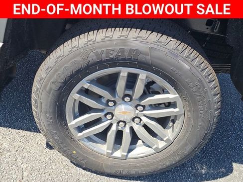 New 2025 Chevrolet Colorado LT w/ LT Convenience Package image 20