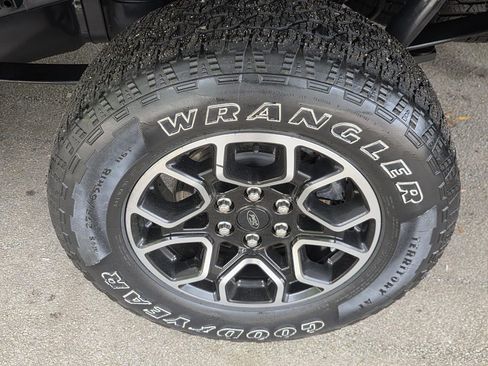 Used 2021 Ford F150 XLT w/ Equipment Group 302A High image 39