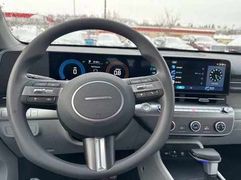 New 2026 Hyundai Kona SE image 31