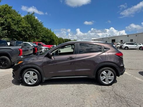 Used 2019 Honda HR-V EX image 8