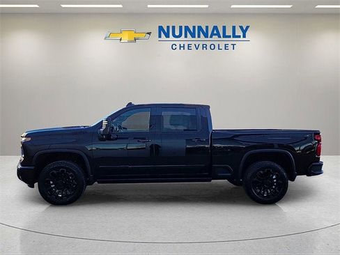 New 2026 Chevrolet Silverado 2500 High Country w/ Midnight Edition image 2