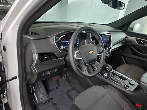 Used 2023 Chevrolet Traverse LT AWD/4WD image 24