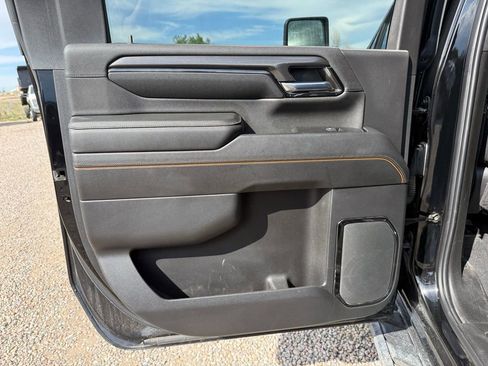 Used 2024 GMC Sierra 3500 AT4 w/ AT4 Premium Plus Package AWD/4WD image 25