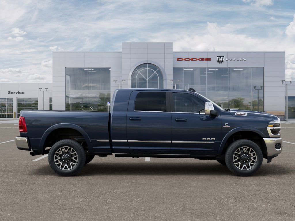 New 2025 RAM 2500 Limited AWD/4WD image 22