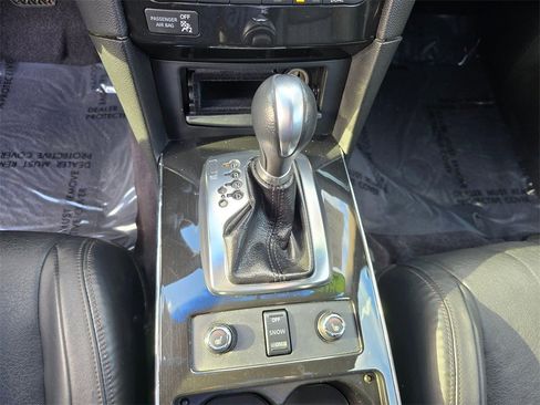 Used 2016 INFINITI QX70 Base image 33