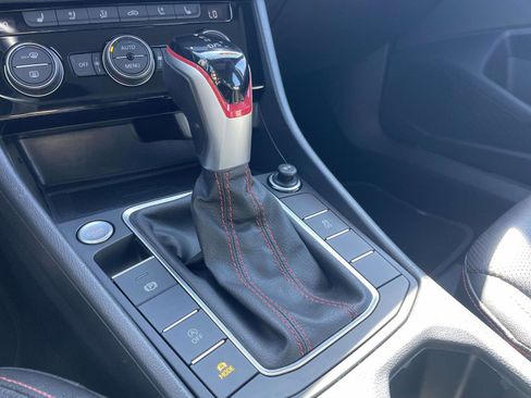 Used 2024 Volkswagen Jetta GLI Autobahn FWD image 30