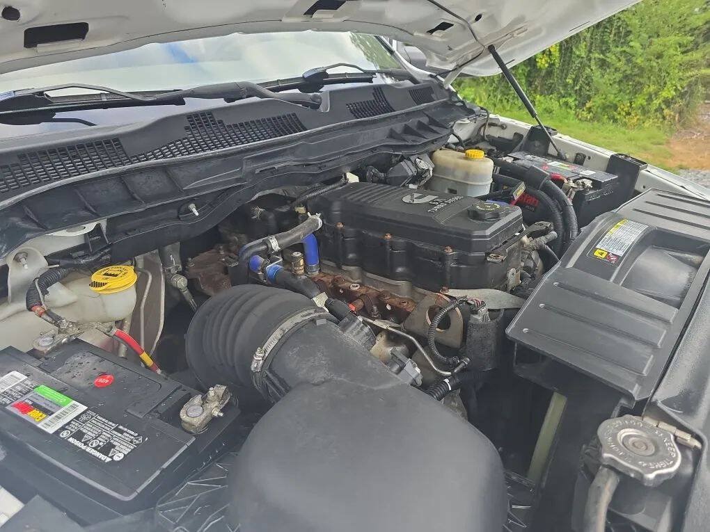 Used 2011 RAM 2500 ST w/ ST Popular Equipment Group AWD/4WD image 18