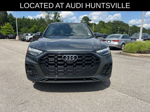 Used 2023 Audi Q5 e Prestige w/ Prestige Package AWD/4WD image 2