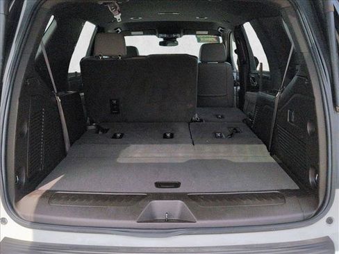 Used 2024 Chevrolet Tahoe LT RWD image 19