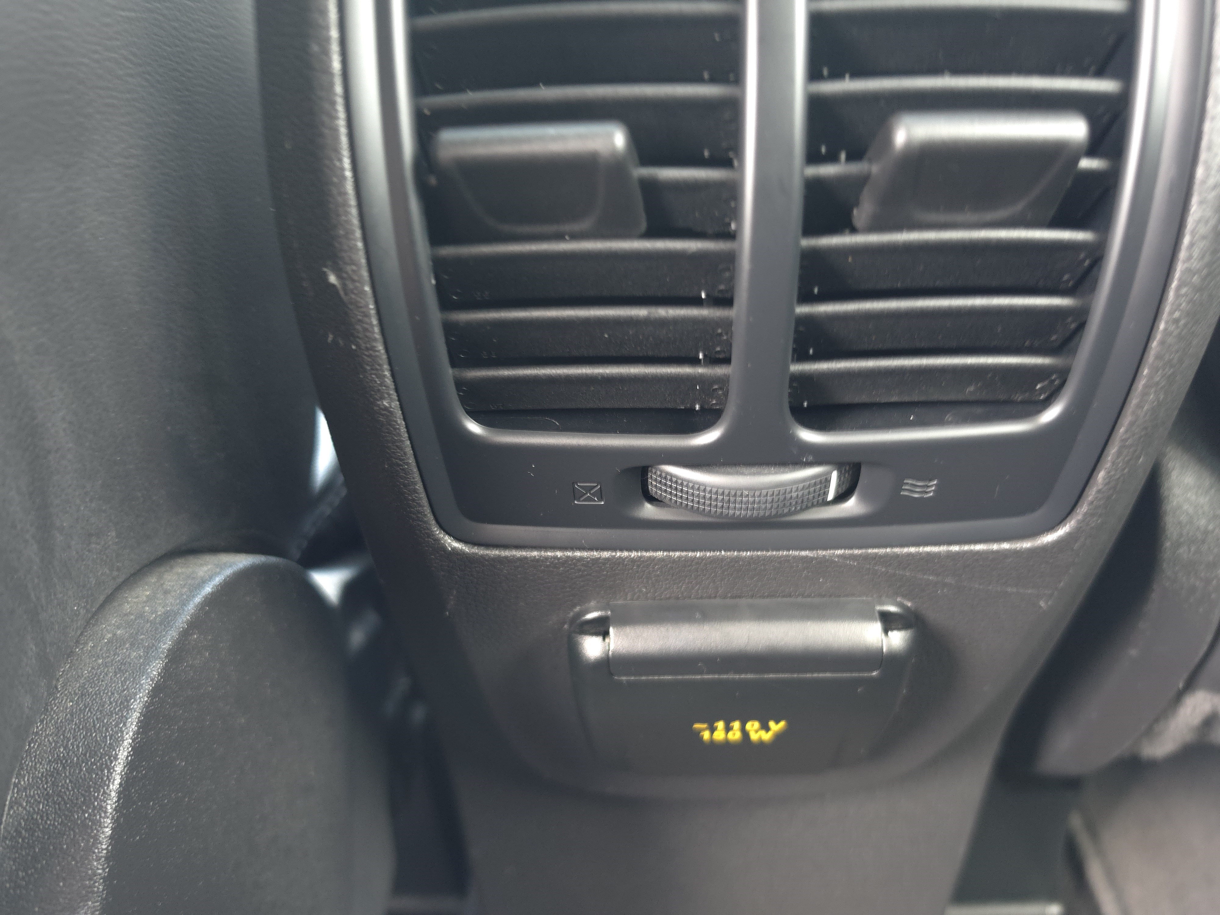 Used 2019 Ford Escape Titanium FWD image 25