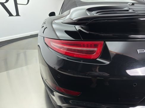 Used 2015 Porsche 911 Turbo S AWD/4WD image 20