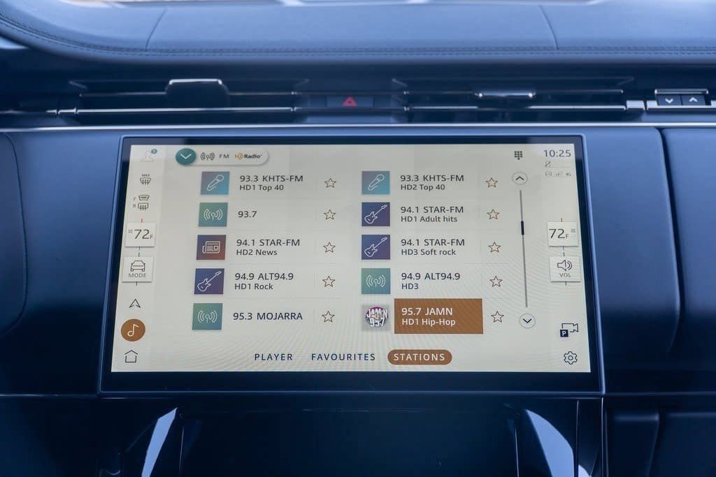 New 2025 Land Rover Range Rover Sport Dynamic SE AWD/4WD image 18
