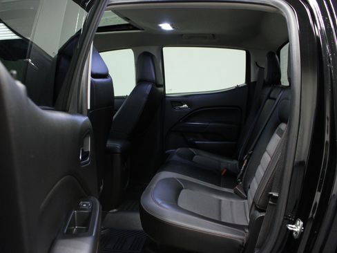 Used 2018 GMC Canyon All Terrain w/ All Terrain X Package AWD/4WD image 13