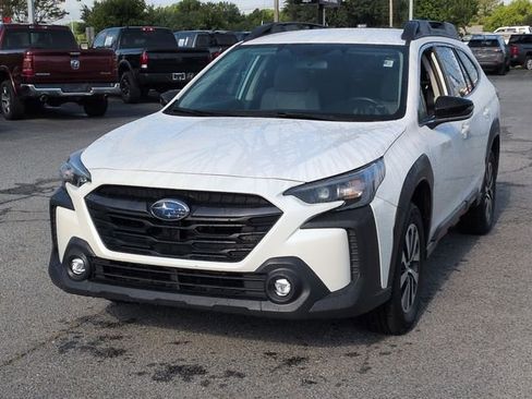Certified 2023 Subaru Outback Premium AWD/4WD image 7