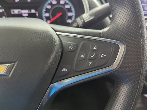 Used 2025 Chevrolet Malibu LT FWD image 14