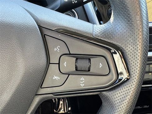 Certified 2023 Chevrolet Bolt EUV LT image 15